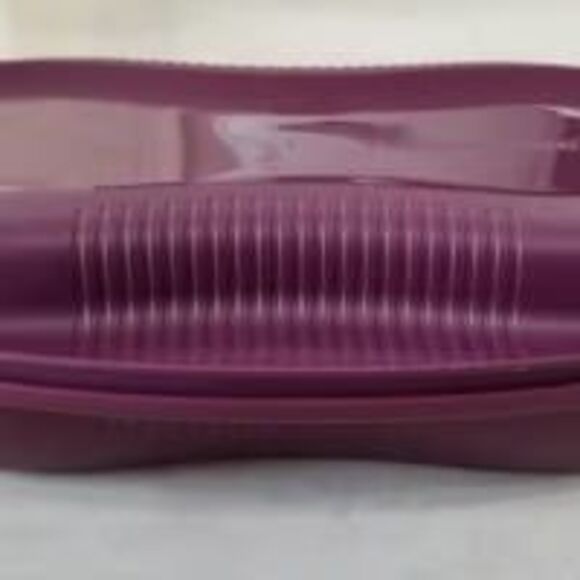 Tupperware Purple Breakfast Omelet Cooker #6996B-4 no inserts - Picture 2 of 11